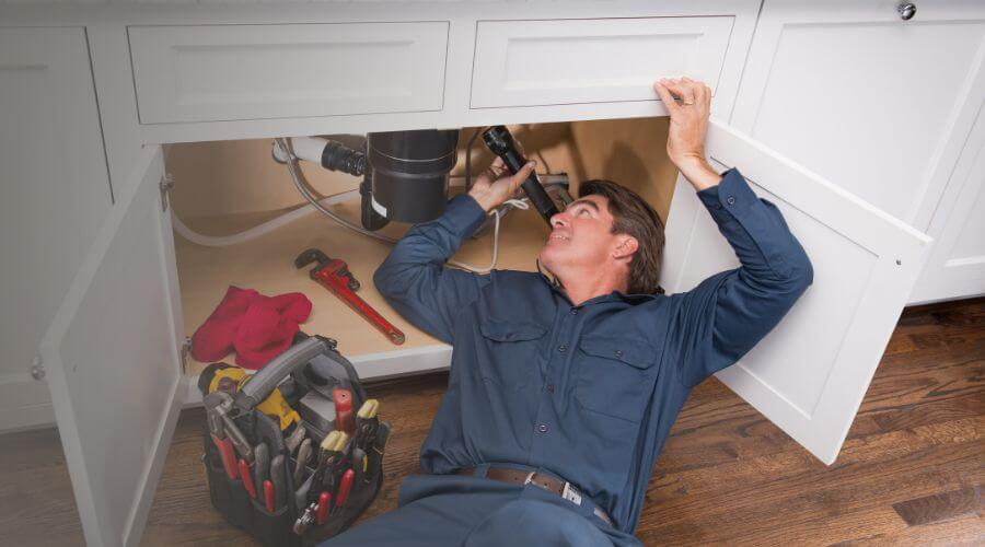 Professional Tankless Water Heater Installation in New Douglas, IL